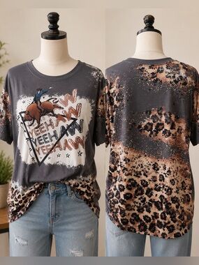 🆕 COWBOY-THEMED T-SHIRT